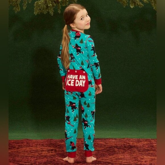 Little Blue House Kids Wild Winter 4T Size 4 Unisex Teal Skiing Footless Onesie - Picture 2 of 16
